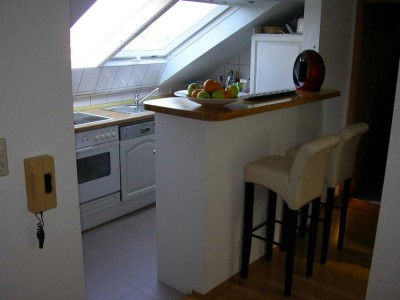 Ruhige und zentrale Wohnlage! 2-Zimmer-Dachgeschoss-Wohnung