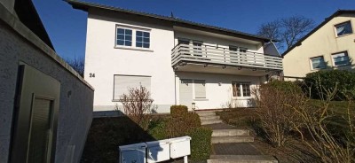 950 € - 97.34 m² - 3.0 Zi.
Die 3 Zimmer Wohnung befindet sich in einem ruhigen Wohngebiet in einem