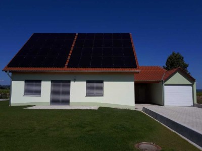 Einfamilienhaus mit Garage und Carport in Höchstädt a. d. Donau