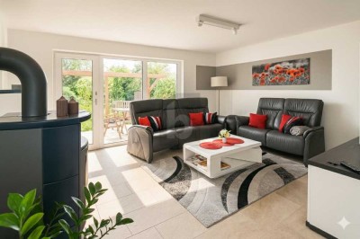 SONNIGES WOHNEN MIT TERRASSE, BALKON & KAMINOFEN