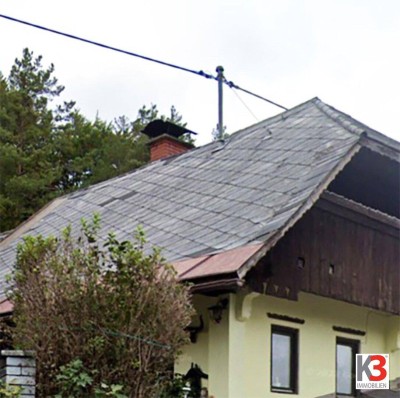 K3 - GÜNSTIGE GELEGENHEIT. Älteres Einfamilienhaus mit kleinem Garten. Stark renovierungsbedürftig.