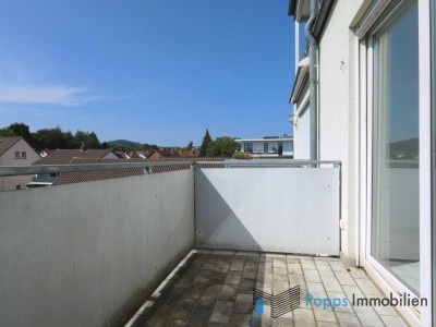 Lichtdurchflutete 1-Zimmer-Wohnung mit Balkon im Herzen Kelkheims