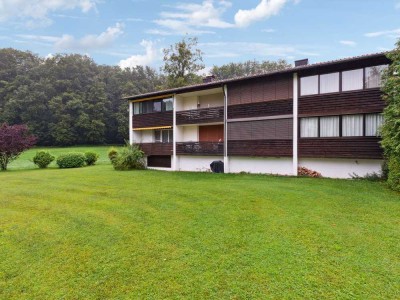 Schön geschnittene 2-Zi.-Maisonettewohnung in einer gepflegten Parkanlage von Gmund a. Tegernsee