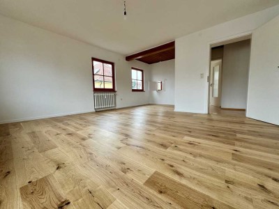 Sonnige 3 Zimmer Wohnung mit 15m2 Balkon