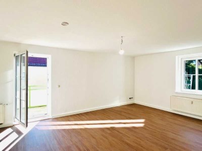 Balkonwohnung in ruhiger, grüner Lage!