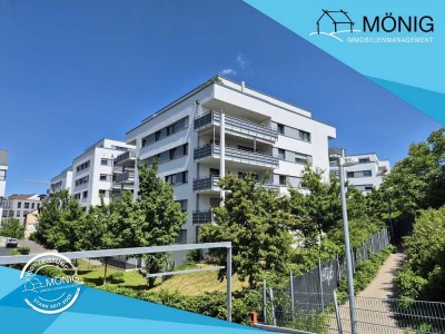 Gemütliche 3,5-Zimmer-Wohnung mit Terrasse, großem Garten und Tiefgaragenstellplatz in Sindelfingen