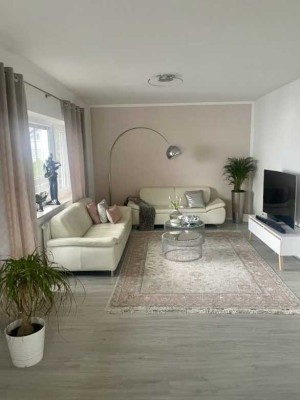 Attraktive 4-Raum-Wohnung mit moderner EBK und Balkon in Lorsch