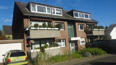 Schöne, helle und gepflegte 65qm Dachgeschosswohnung in Essen-Horst