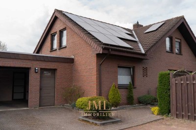 Freistehendes Ein/- Zweifamilienhaus in ruhiger Wohnsiedlung von Fürstenau