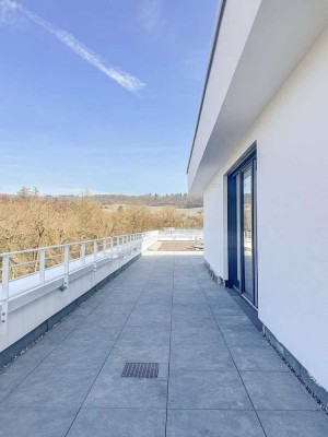 HN-Ost – Exklusive 4-Zimmer-Penthouse-Wohnung mit Traum-Dachterrasse im Neubau (C15)!