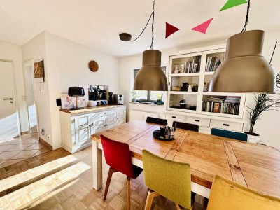 Sonnige 4-Zimmer-Maisonette im Grünen mit Alpenblick, Balkon & hochwertiger Ausstattung