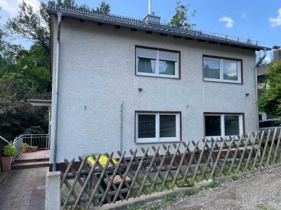 Stilvolle 3-Raum-Wohnung mit EBK in Neunkirchen-Seelscheid