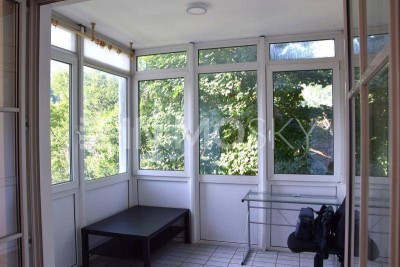 praktischer Singletraum mit Blick zur Donau