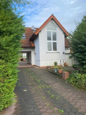 + Modernes Mehrfamilienhaus in beliebter Lage von Zwingenberg - OT Rodau - Gut vermietet +