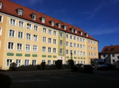 Sonnige 2 Zimmer Wohnung mit Stellplatz