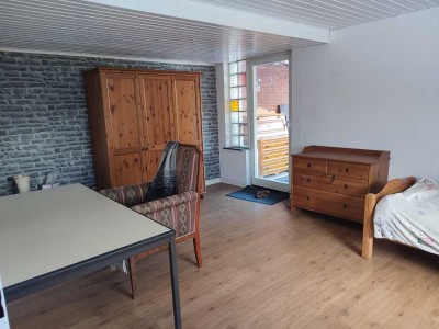 Schöne 3 Zimmerwohnung in traumhafter Lage mit eigenem Garten