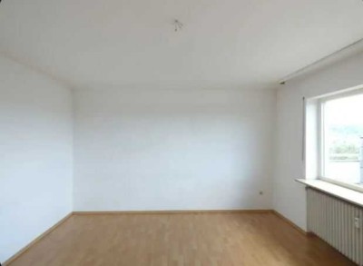 Helle 2-Zimmer Wohnung im 13. OG mit Balkon in Röthenbach a.d. Pegnitz