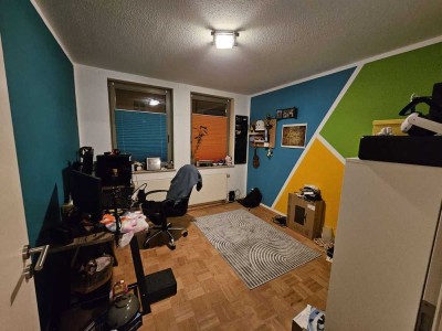 Großzügige Wohnung am Platz der Freiheit