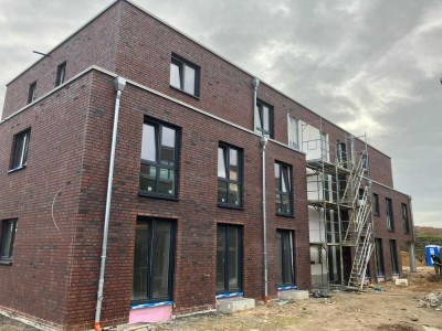 Erstbezug: Helle 2-Zimmer Wohnung mit Balkon, nur mit WBS