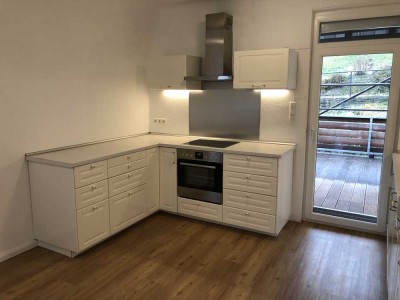 Tolle gemütliche 4-Zi-Maisonette-Wohnung mit Terrasse und Garten