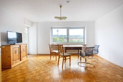 Helle Wohnung mit Blick auf den Ziegetsberg