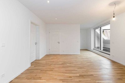 Licht und Luft über den Dächern – exklusive 2-Zimmer-DG-Wohnung mit Terrasse