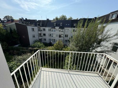 Helle 2-Zimmer-Wohnung mit Balkon und Einbauküche in Essen Rüttenscheid