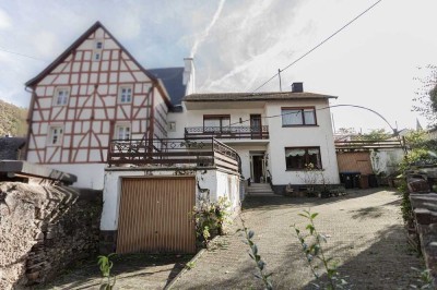 Ein Haus für die ganze Familie - mit 2 Terrassen, Balkon und Garage in hochwassersicherer Lage