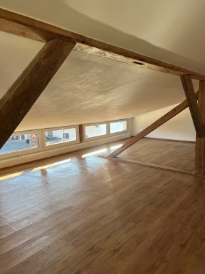 2-Zimmer Wohnung, 60 m², frisch saniert in Velden