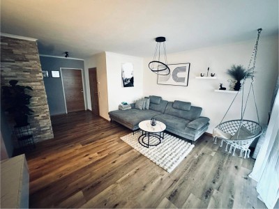 Wunderschöne neuwertige 4-Zimmer Wohnung mit Terrasse in Zell am See