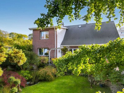 Stadtleben & stilvoller Garten - Großzügiges Einfamilienhaus mitten in Greifswald