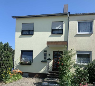 Vielseitiges Reihenendhaus mit Garten in Ludwigshafen-Oggersheim