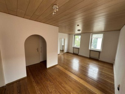 3-Zimmer-Wohnung und Einbauküche in Mannheim-Friedrichsfeld