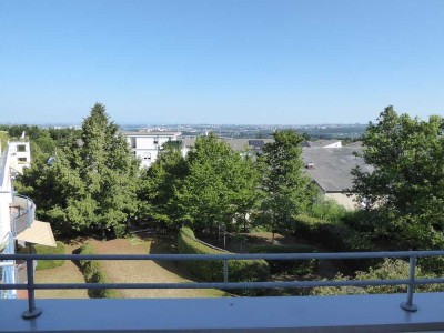 Renovierte 2-Zimmer-Wohnung auf dem Freudenberg, tolle Ausstattung, sensationeller Blick