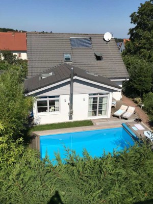 Elegantes Einfamilienhaus mit 6,5 Zimmern in Pforzheim Büchenbronn