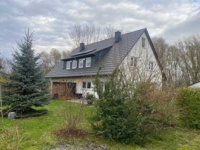 Sehr schönes Doppelhaus (zwei Wohneinheiten) nur 3 km von Greifswald entfernt !!!