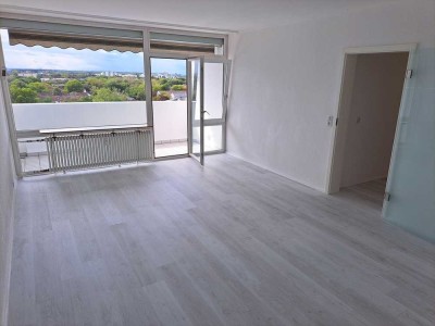Köln, Urbach,  2-3 Zimmer, WG geeignet, mit Südwest Balkon