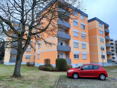 Freundliche 3-Zimmer-Wohnung mit Aufzug