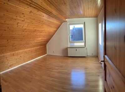 3 - Zimmer - Dachgeschosswohnung