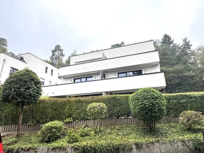 ***STADTNAH UND RUHIG – MODERNE WOHNUNG IN BUCHHOLZ MIT AUFZUG BALKON UND TIEFGARAGE***
