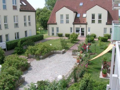 schöne 2-Zimmer-Erdgeschosswohnung mit Terrasse und EBK am Vielitzsee