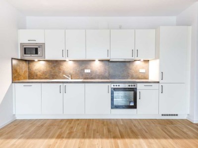 Stilvoll wohnen: Helle 2-Zi.-Wohnung mit Balkon und moderner Einbauküche nahe der Dresdner Innenstad