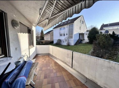 Helle 4,5-Zimmer-Wohnung mit Süd-West-Balkon, EBK & Stellplatz in Ostfildern-Scharnhausen