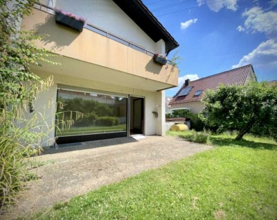 Gepflegte, ruhige 4,5-Zimmer-Wohnung mit gr. Terrasse (Süden), Gartenzugang und Einbauküche in Flein