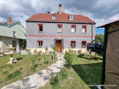 *Schönes Einfamilienhaus (Mehrgenerationenhaus) mit viel Platz*