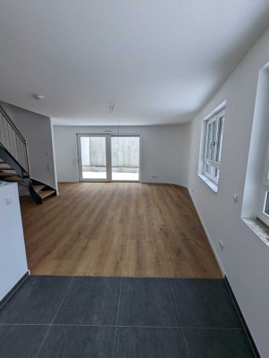 3 Zimmer Maisonette Wohnung in Neubau