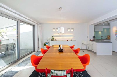 Modernes Einfamilienhaus in Erkrath – 5 Zimmer, 226 m² Wohnfläche, Sauna, Doppelgarage & Garten