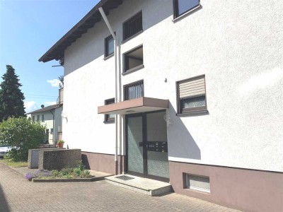 Charmante Zwei-Zimmer-Dachgeschoßwohnung mit großzügigem Balkon in Sandweier
