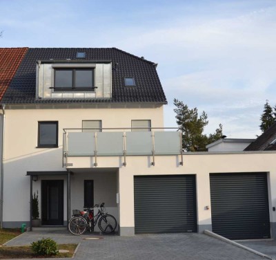 Neubau mit 2 großen Dachterassen: 2-Zimmer in exklusiver Lage