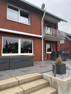 � Frisch renoviertes EFH in Rheine-Dorenkamp: Lichtdurchflutetes Wohnen & großer Garten